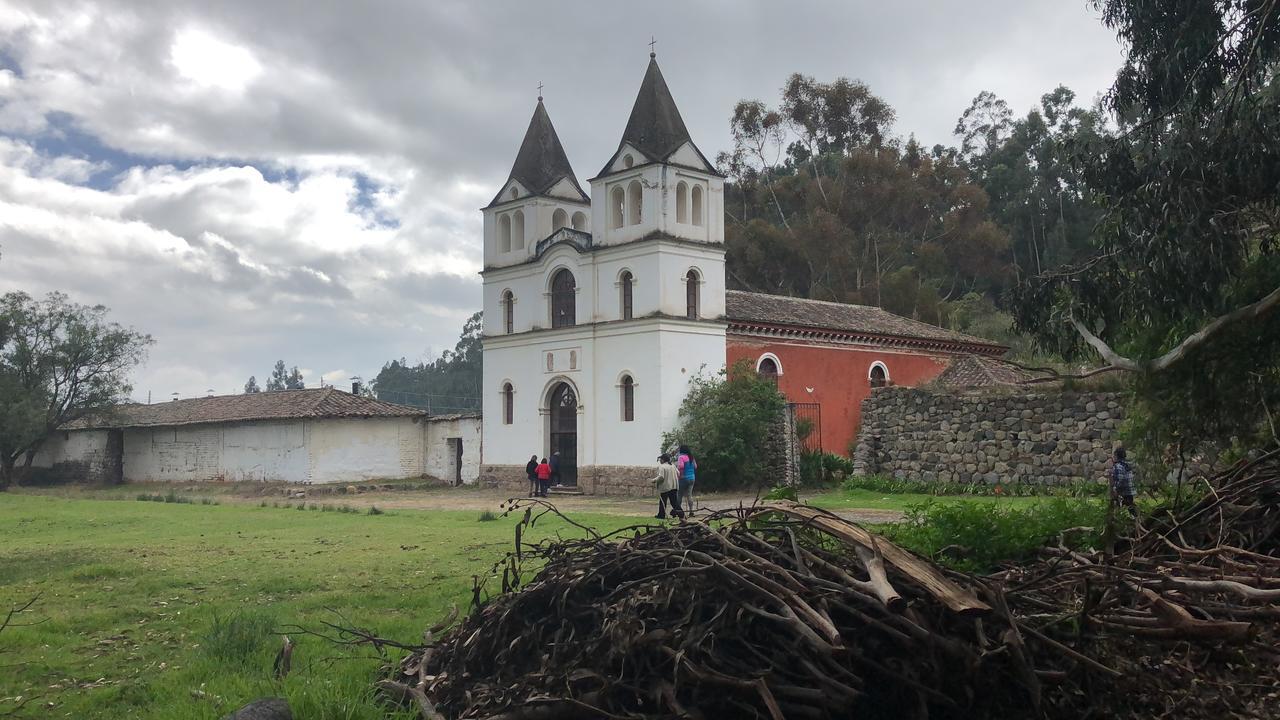 Hacienda Guachala Hotel Cayambe Buitenkant foto